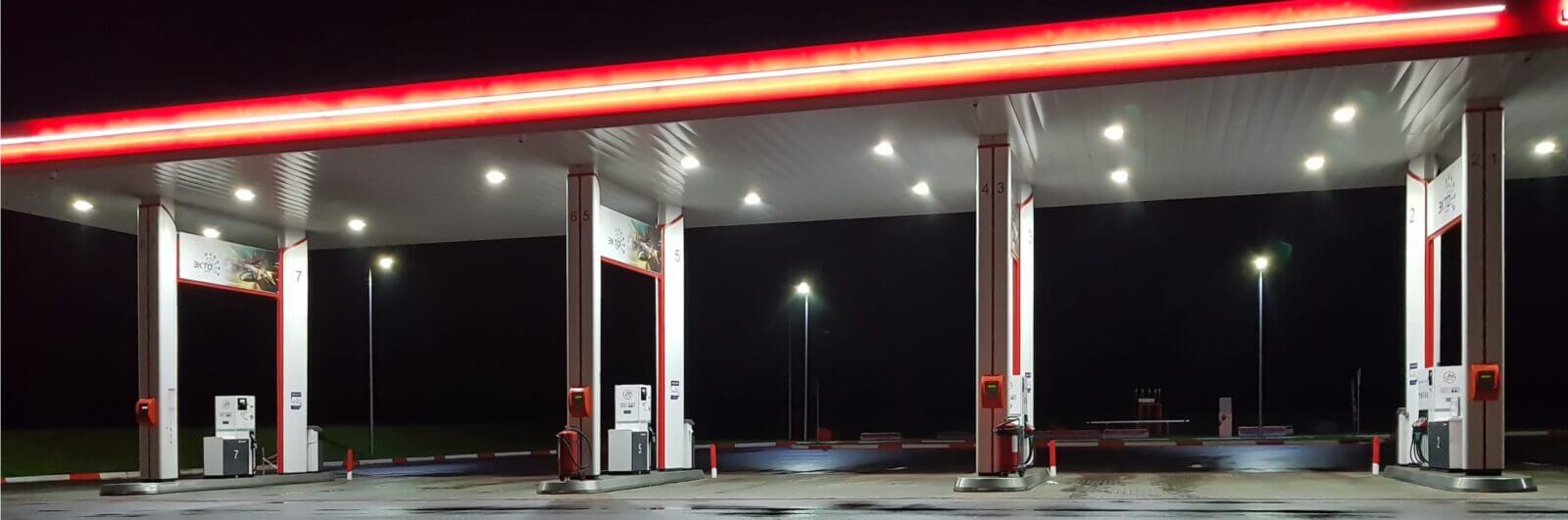 Metal canopy over a gas station tarmac