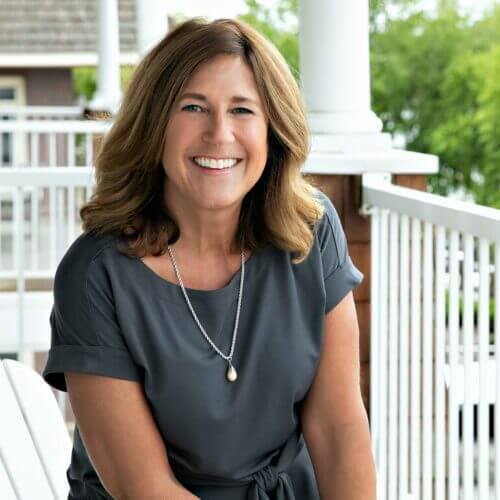 Portrait of Melissa Vanelli