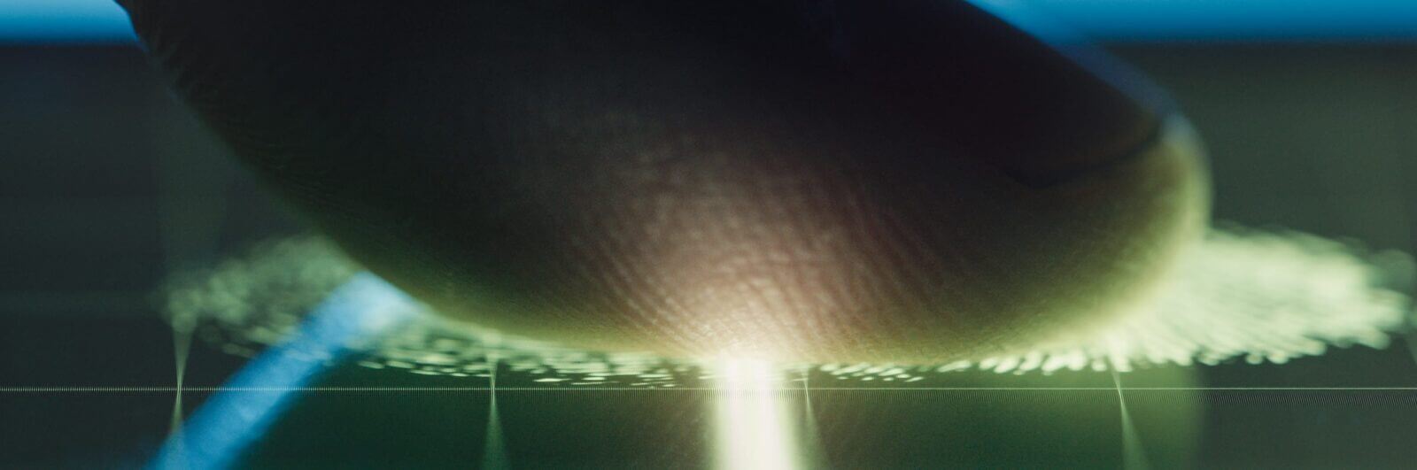 Optical fingerprint reader